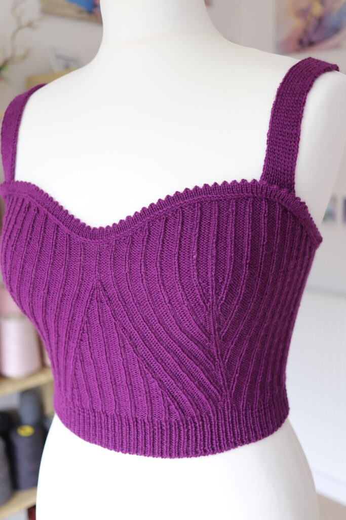 bridal-bodice-machine-knitting